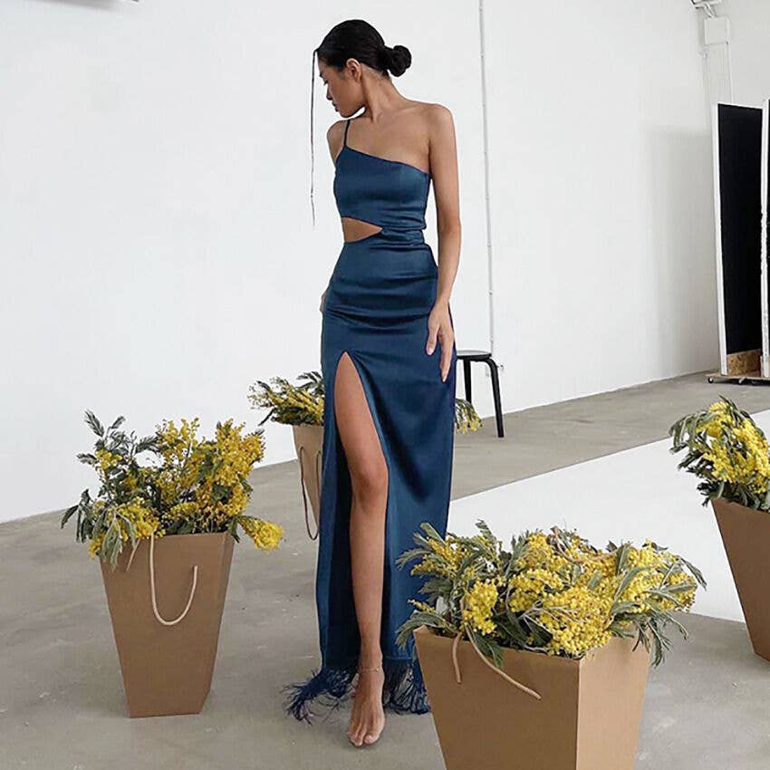 Solid Color One Shoulder Hollow Waist Tassel Maxi Dress: Blue / L